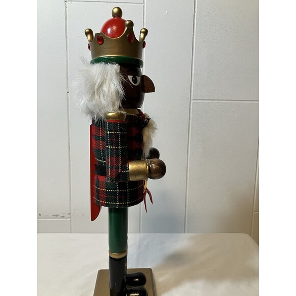 14” Christmas Nutcracker Christmas Holiday Decor Crown Plaid - Read - Picture 3 of 8